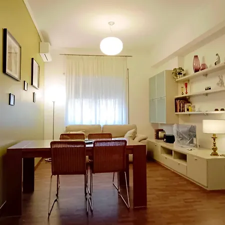 Nico's Apartment